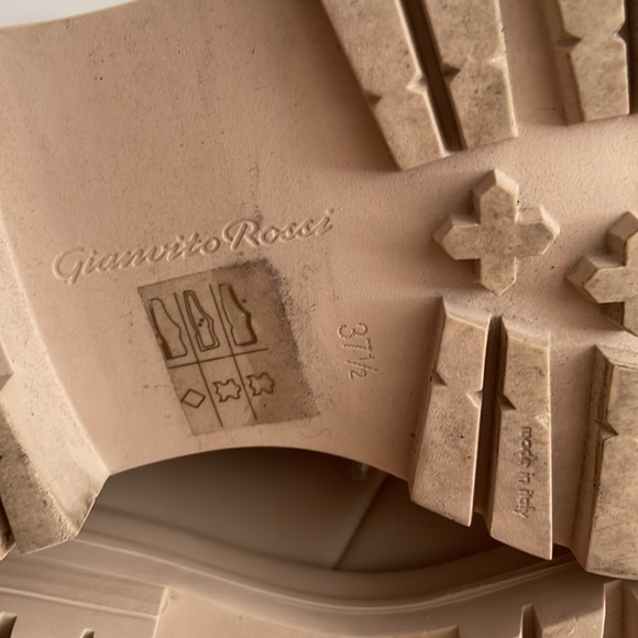 Gianvitto Rossi boots - Picture 11 of 15